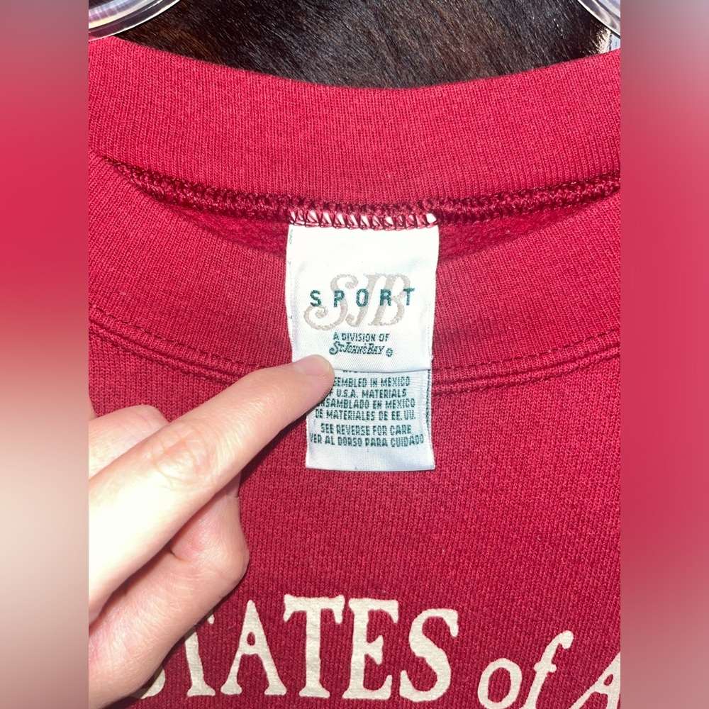 Vintage St John’s Bay Sport size large red crewneck sweater shirt USA graphic - Picture 2 of 6